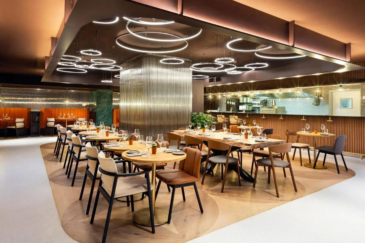 Hotel Pullman Paris Montparnasse