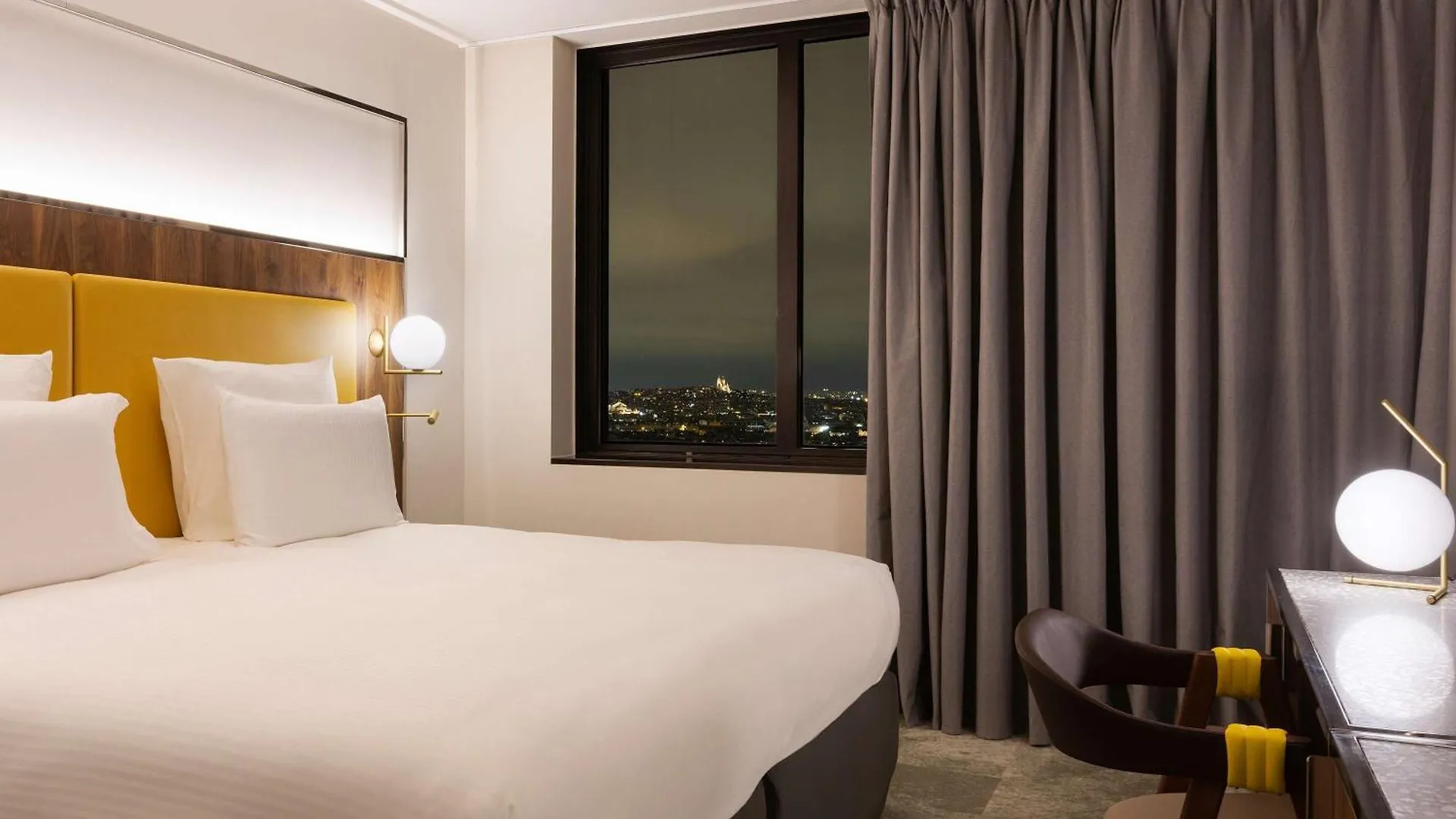 Hotel Pullman Paris Montparnasse 4*,