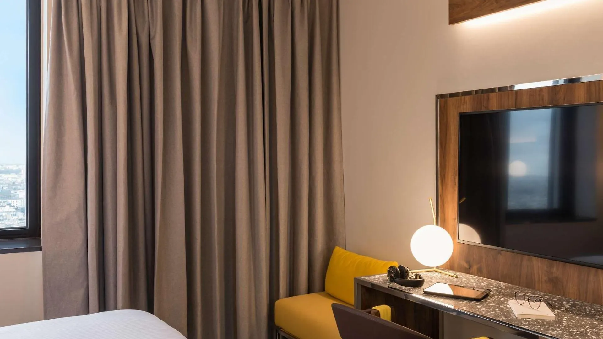 ****  Pullman Paris Montparnasse Hotel France