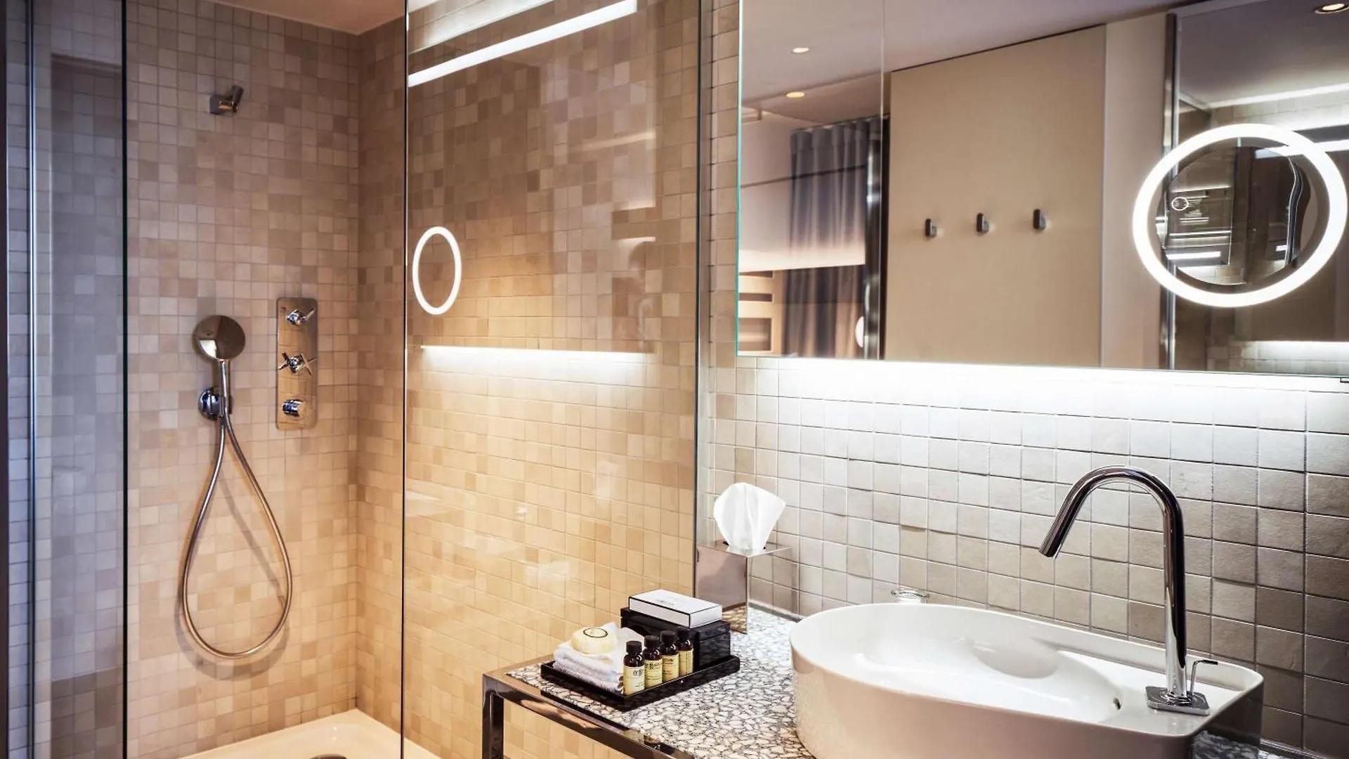 Pullman Paris Montparnasse Otel