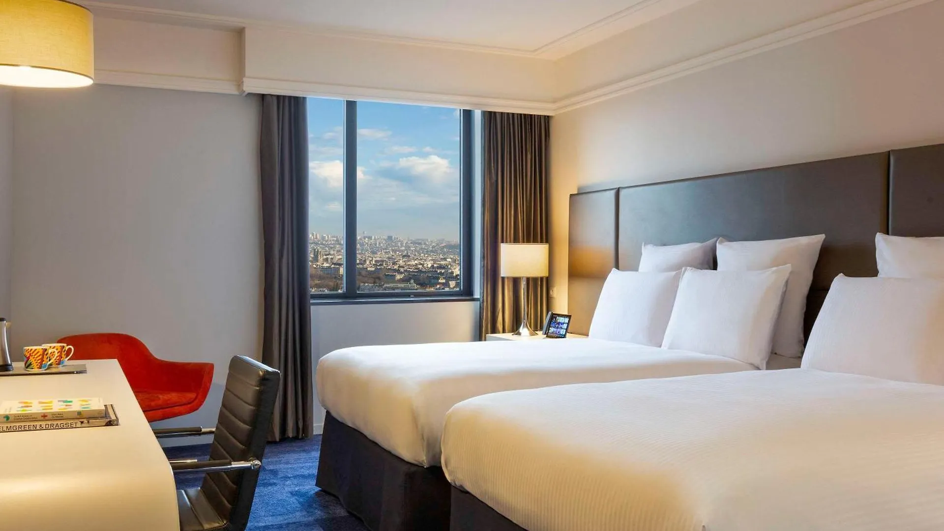 Pullman Paris Montparnasse Hotel